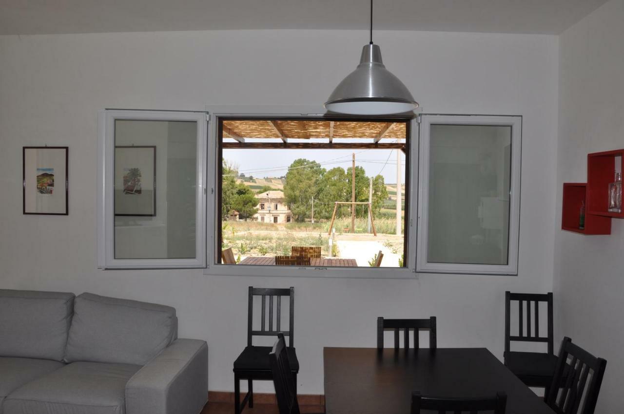 Case Barrera Porto Palo Buitenkant foto